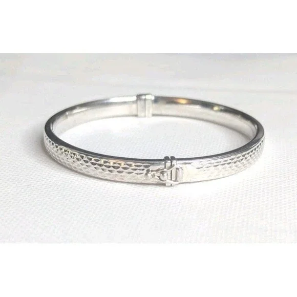 Hollow Sterling Silver Hinged Diamond Cut Bangle Bracelet, 7.5 inch